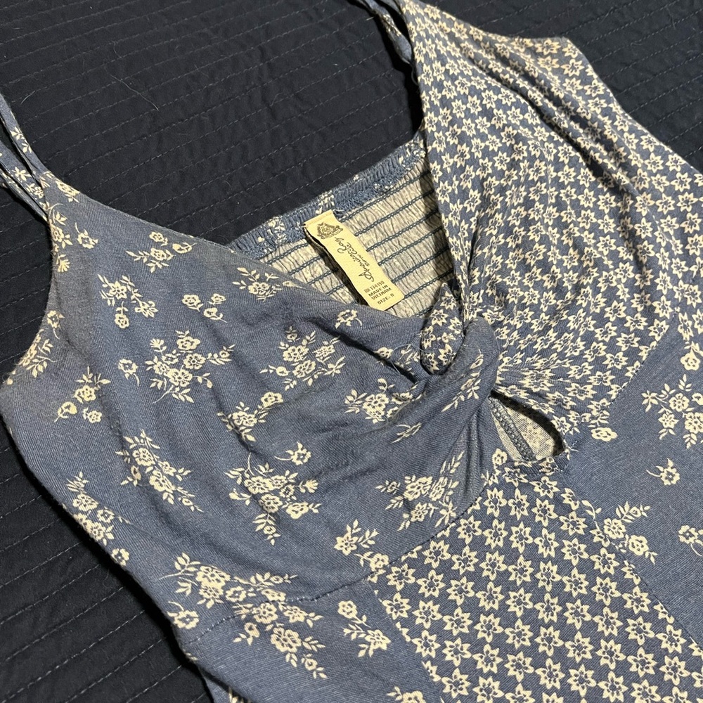 American rag blue floral pattern dress